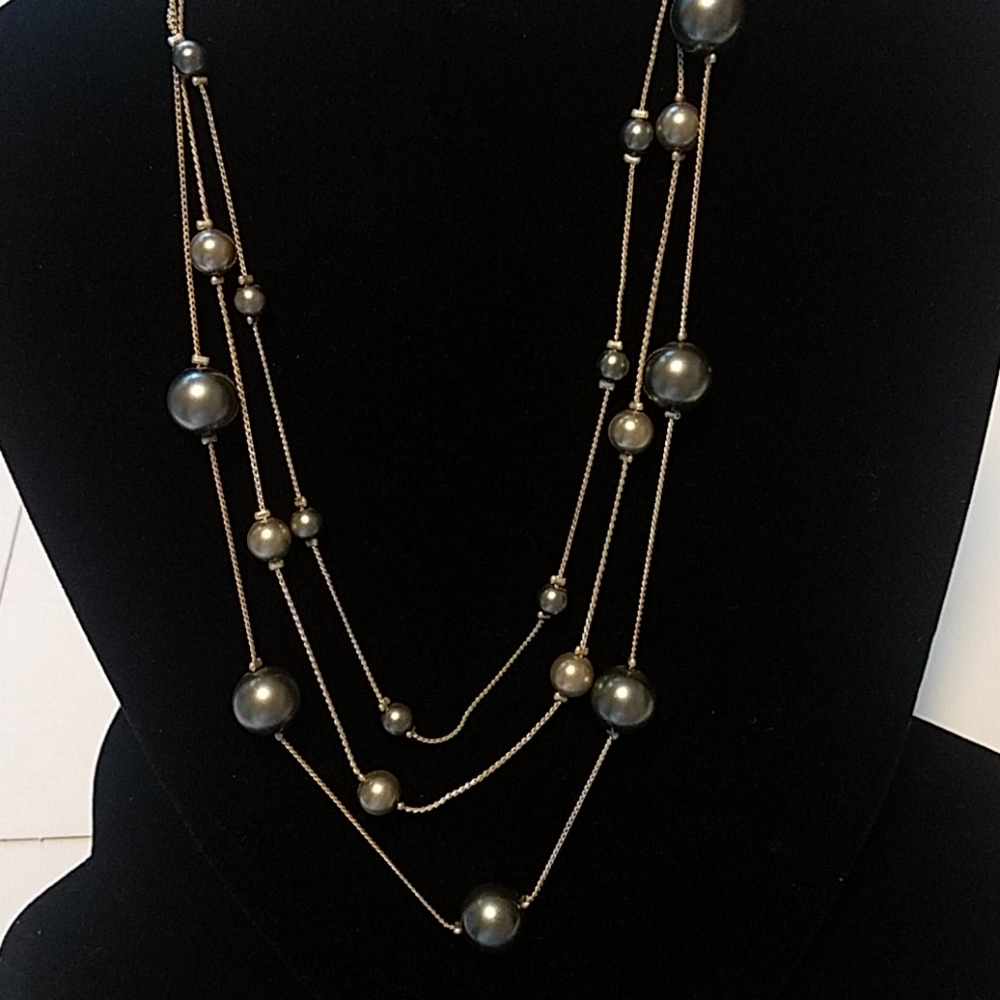 Grey Pearl necklace 16" bundle+I'll reduce shipping!